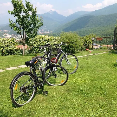 Belvedere Le Grigne Bed & Breakfast Castelmarte